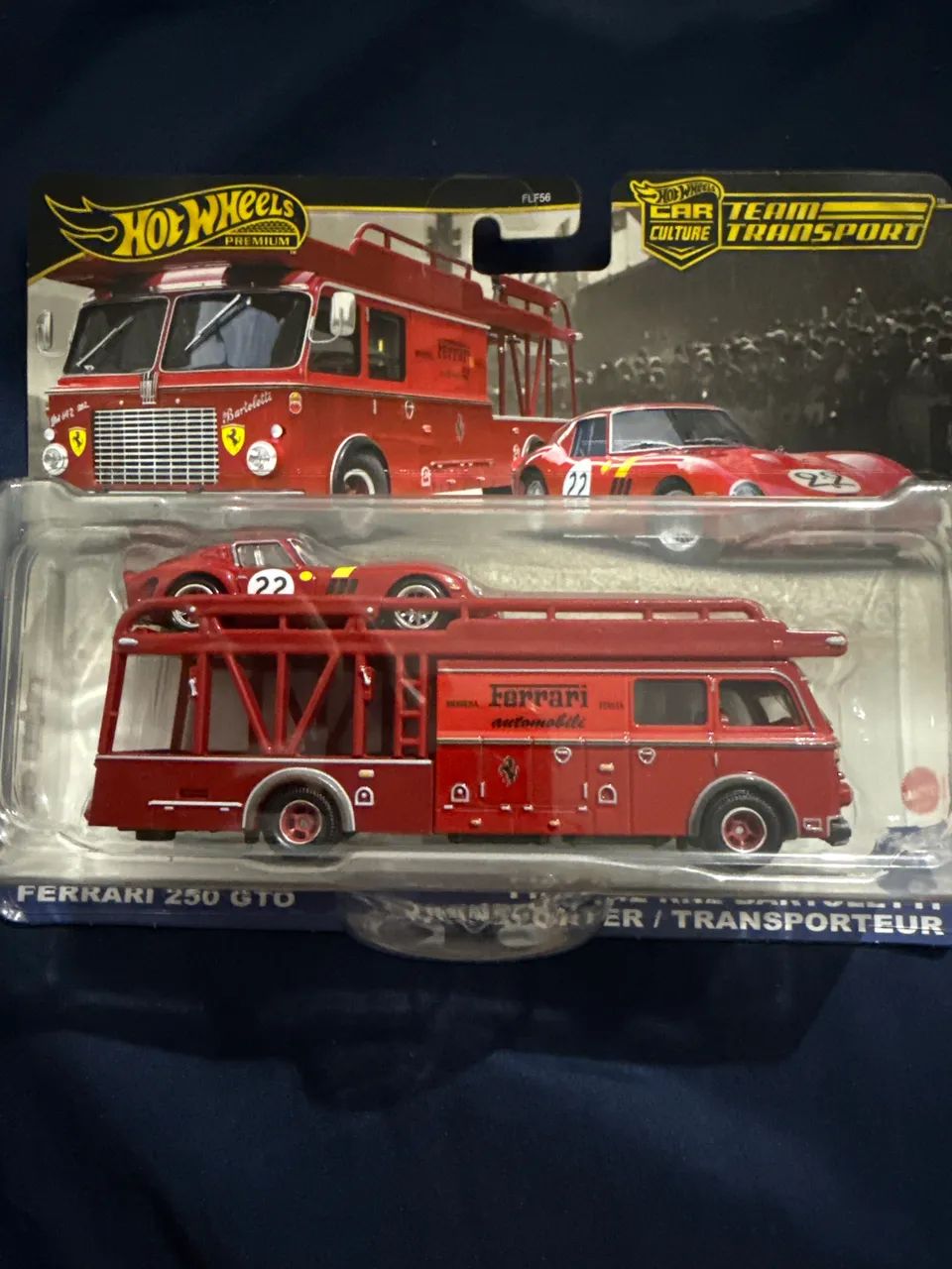 Hot Wheels Team Transport Ferrari 250 GTO