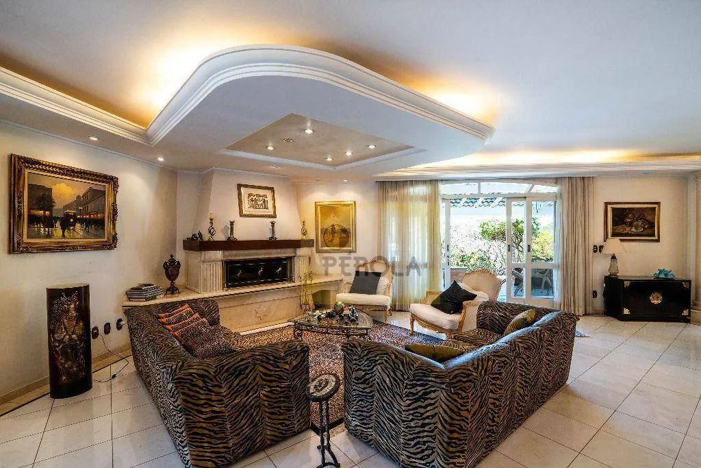 Casa com 6 dormitórios à venda, 1200 m² por R$ 6.200.000,00 - Condomínio Village Sans Souc