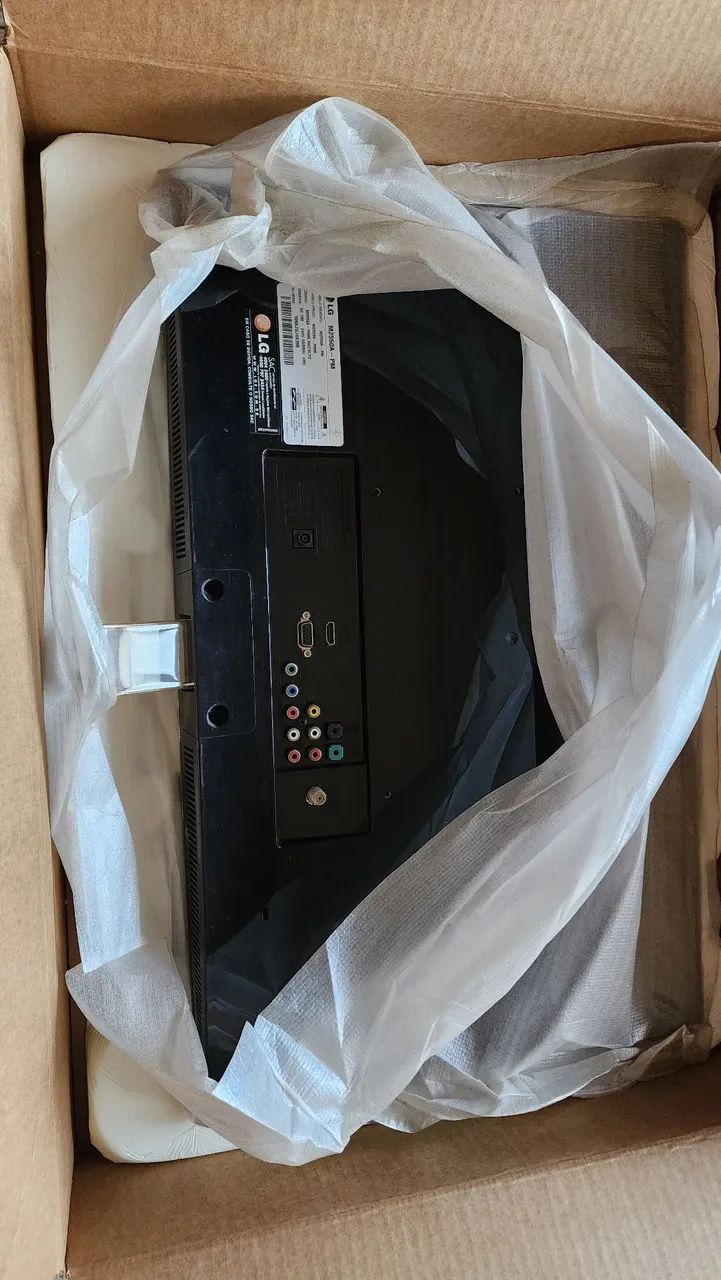 Monitor TV Full HD LG M2550A LED 25" na caixa - Foto 2