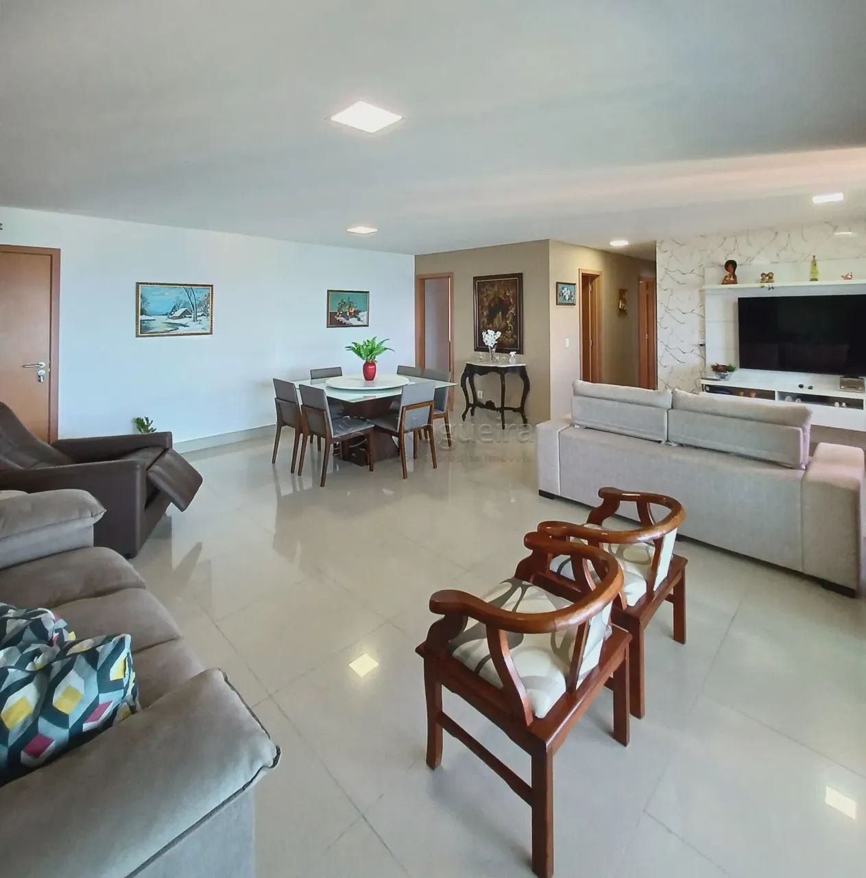 Excelente apartamento a venda possui 134 m² com 4 quartos Bairro Candeias-Jaboatão dos Gua - Foto 2