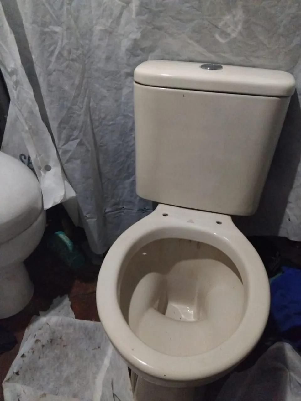 Cuba de banheiro + Vaso Acoplado