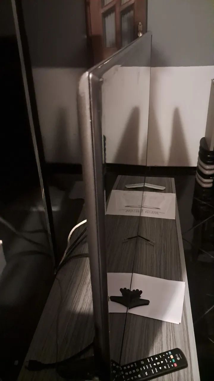 TV 47 LG  - Foto 2