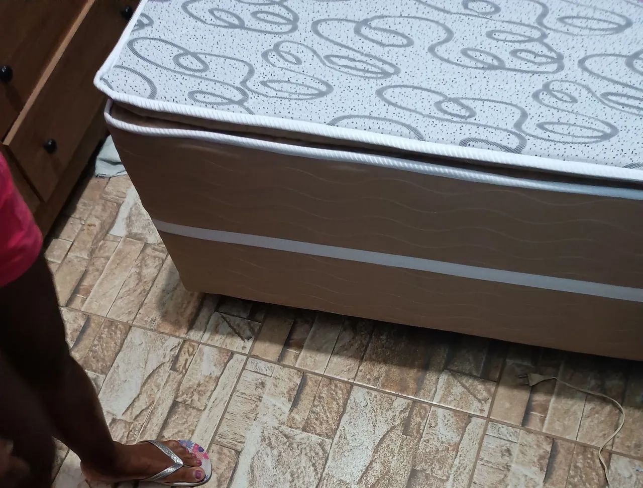 Cama Box Casal Conjugado. - Foto 2