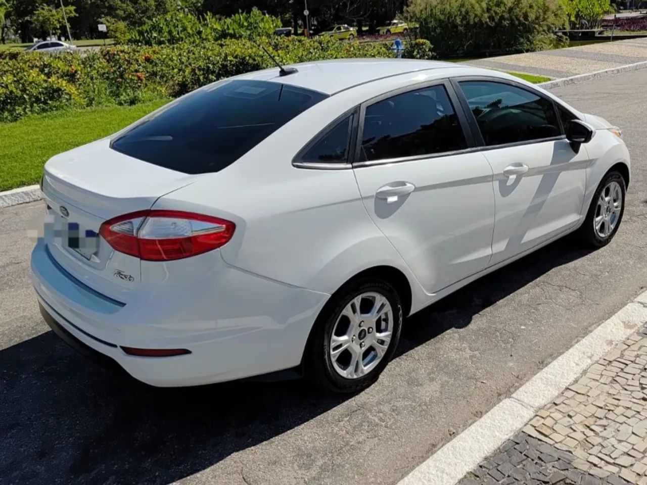 Ford Fiesta 2015 1.6 SE Sedan 16v flex 4p  - Foto 5