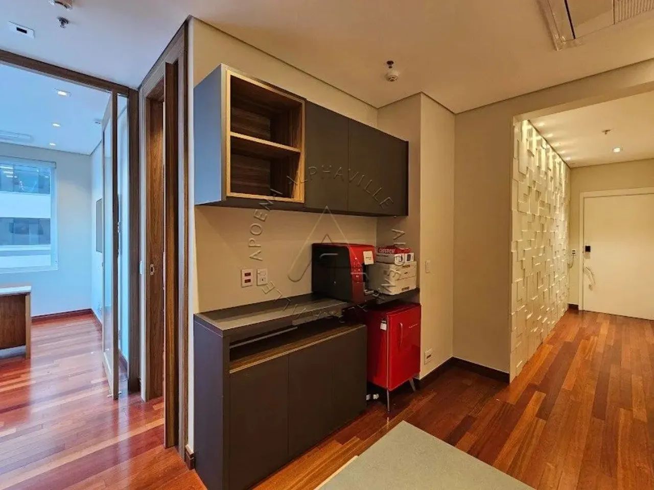 Sala comercial Mobiliada em Alphaville - Foto 8