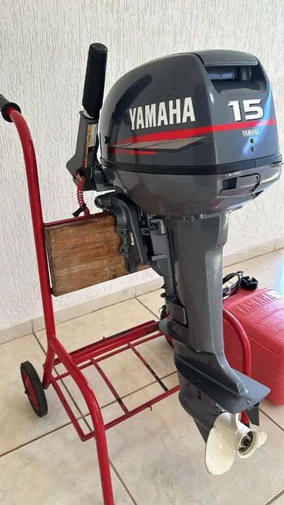 Motor Yamaha 15hp - 2008 - 20h uso -