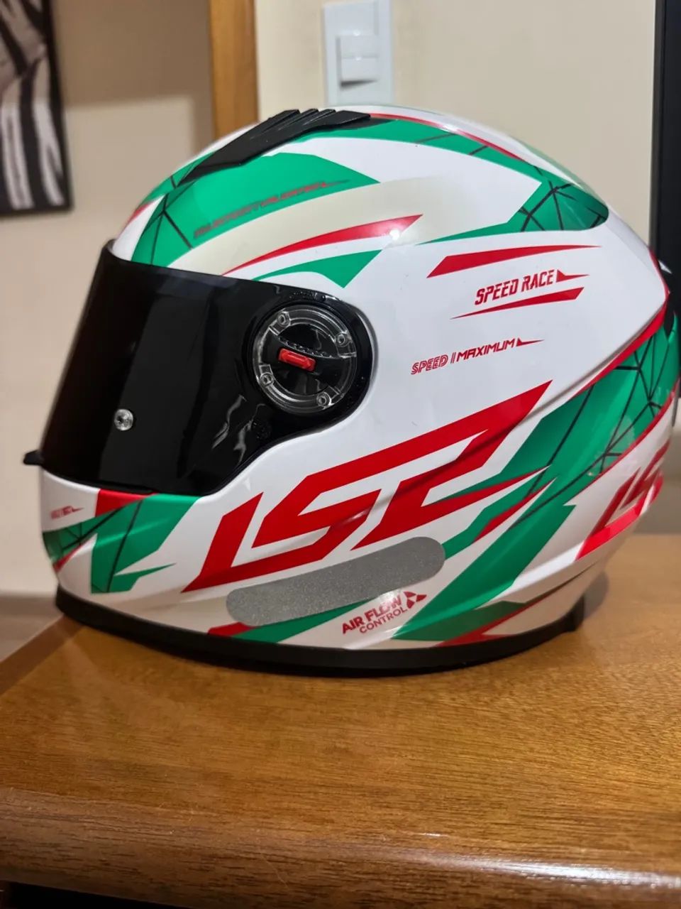 Capacete LS2 Moto - Verde, Branco e Vermelho - Foto 4