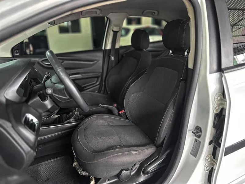 CHEVROLET ONIX 1.4MT LT 2014 - Foto 5
