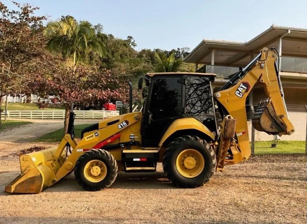 Retroescavadeira Caterpillar 416 4x4  2022 - Foto 4