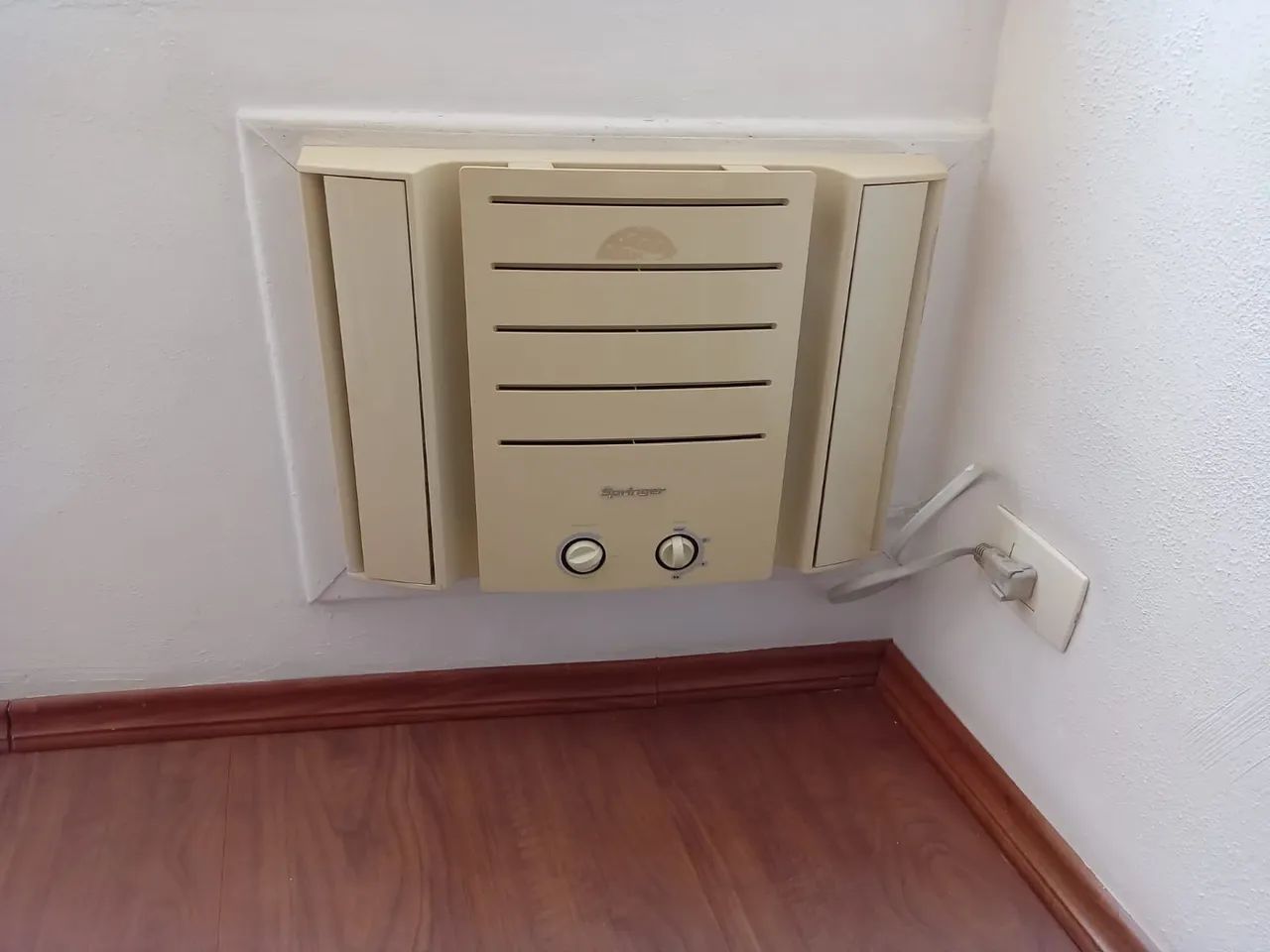 Ar Condicionado Springer 7500 BTUs - Foto 2