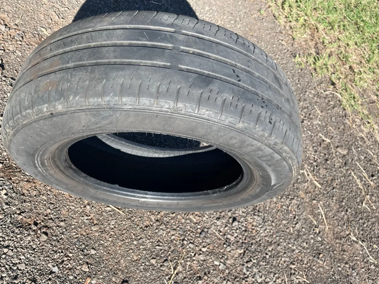 3 pneus usados, dunlop 175/65a14.