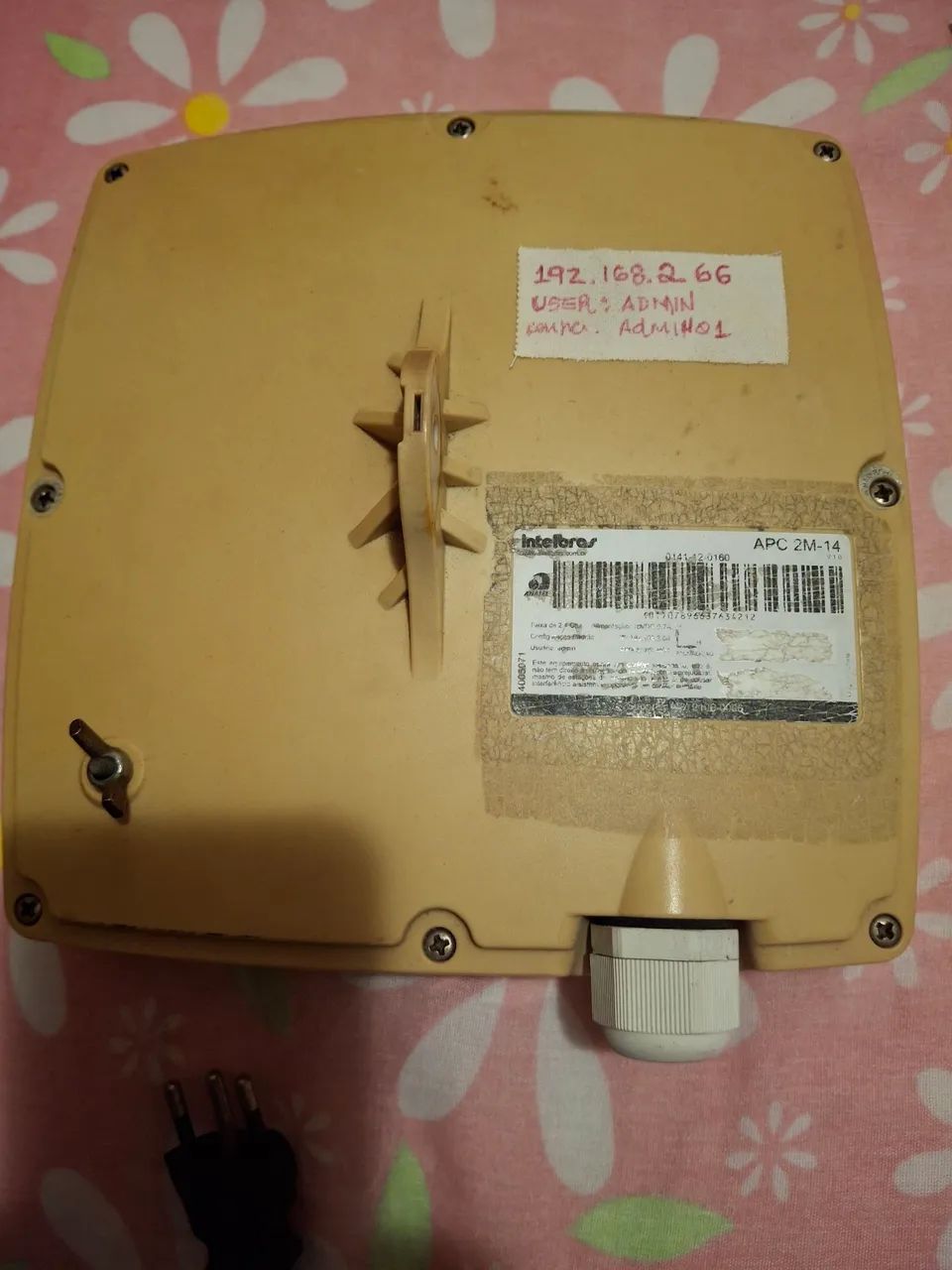 Roteador Intelbras APC 2M-1464312628119681120