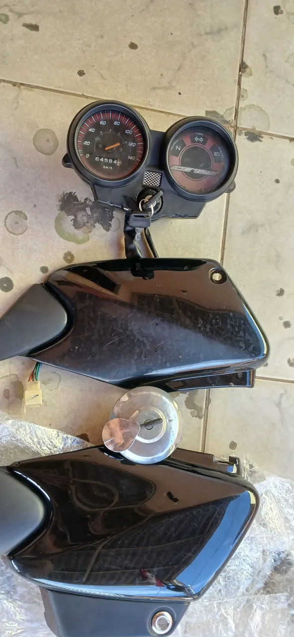 Peças de Moto - Carenagem e Tanque