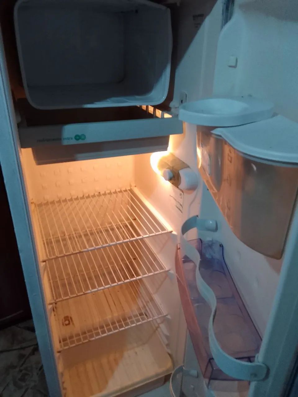 Geladeira Consul com Dispenser de Água - Foto 3