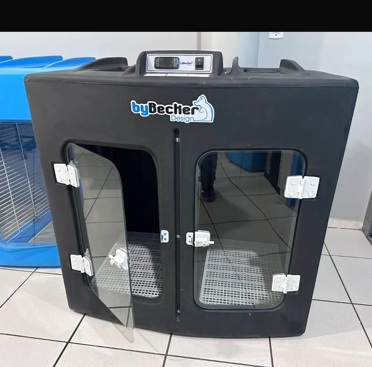 Máquina de secar cachorro e gatos By Becker 