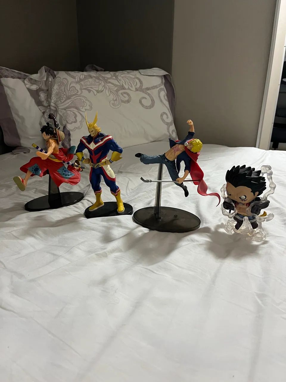 Action figures one piece