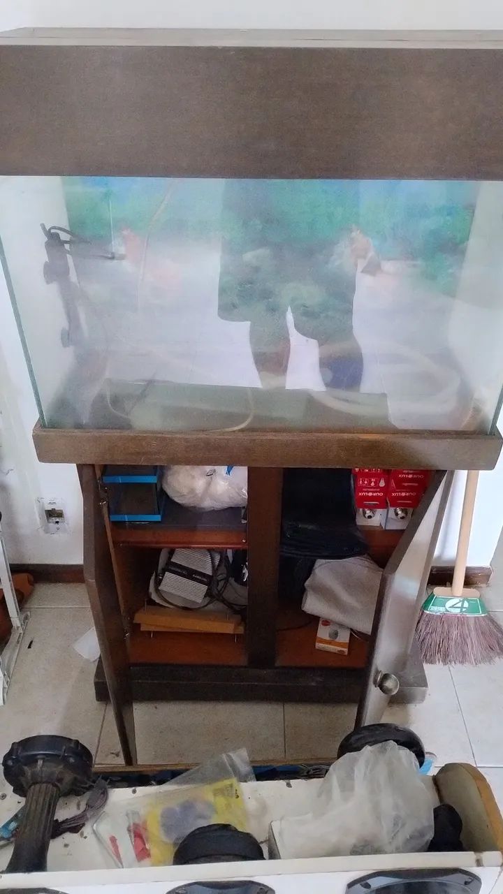 Vendo aquário grande65048974198657122