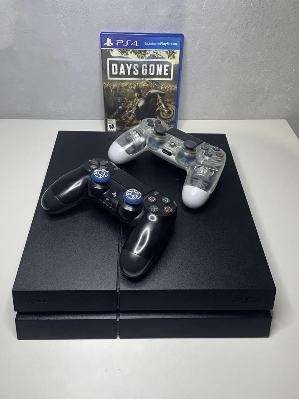PS4 novinho 