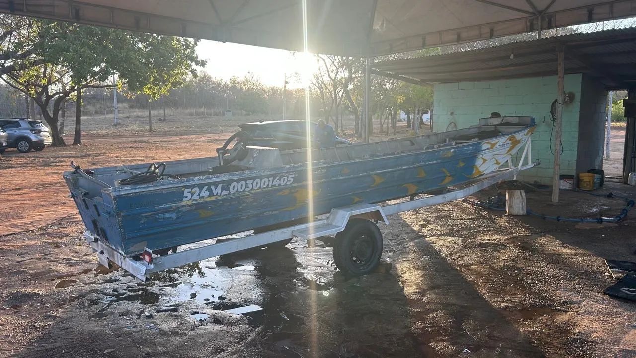 Barco + motor + carretinha - Foto 3