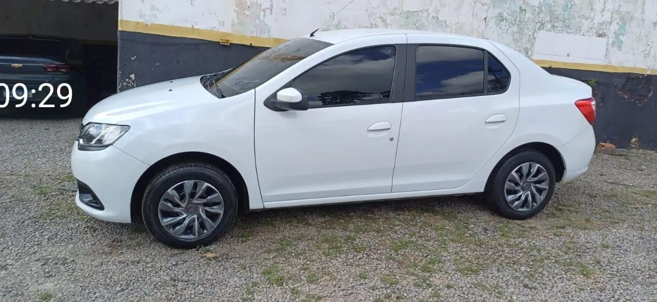 Renault Logan Expression Hi-flex 1.6 8V 4P 2014 - Foto 3