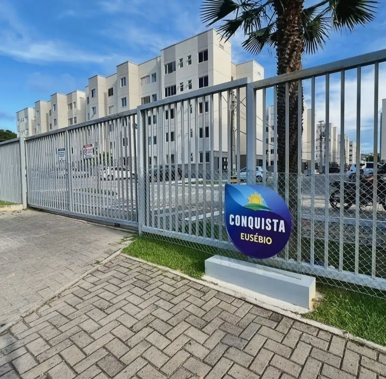 AP PARA ALUGAR NO EUSÉBIO / 2 QUARTOS / CONDOMÍNIO COMPLETO <br>