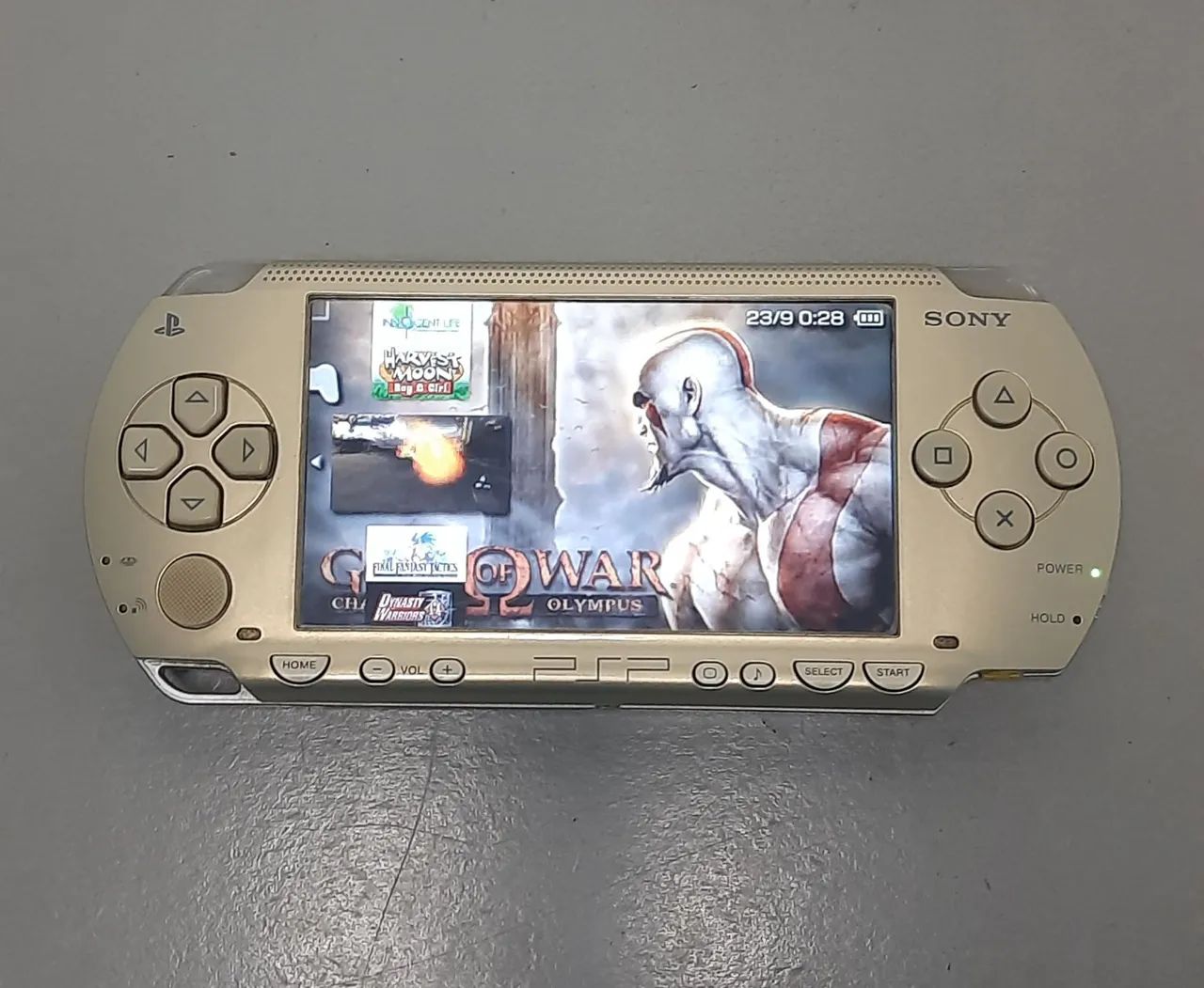 PSP Dourado Champanhe desblok c/ jogos - Consoles de Vídeo Game