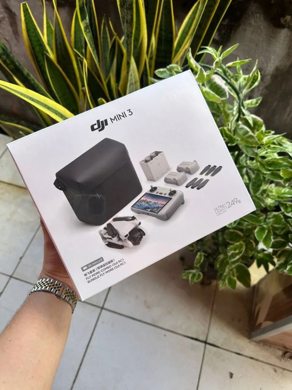 Dji Mini 3 Combo Fly More Lacrado com 1 Ano de Garantia 