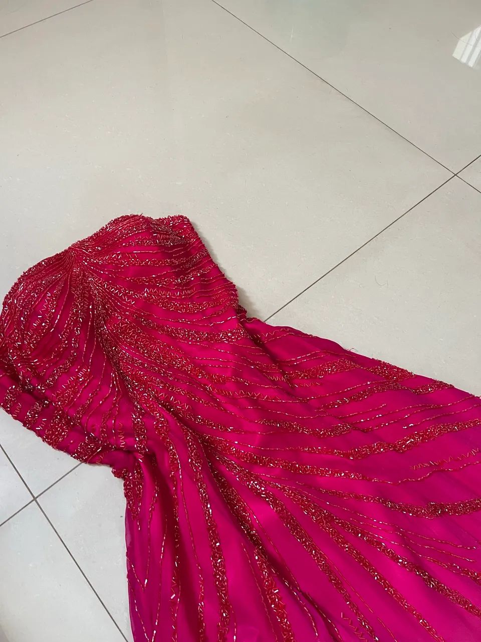 Vestido com pedraria  - Foto 3