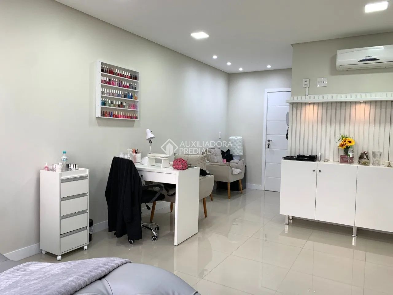 Sala Comercial à Venda no Itacorubi - 27,47m², 1 Vaga e Infraestrutura Completa - Foto 3
