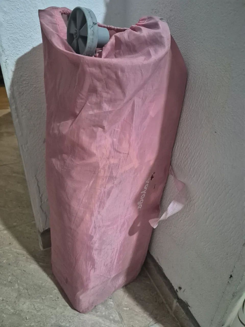 Berço portátil com colchão  - Foto 3