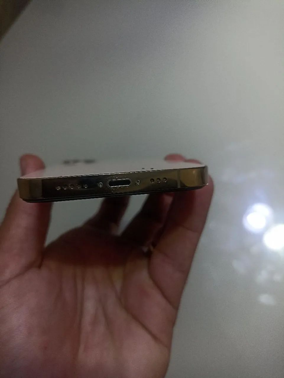 iPhone 12 PRO Dourado  - Foto 2