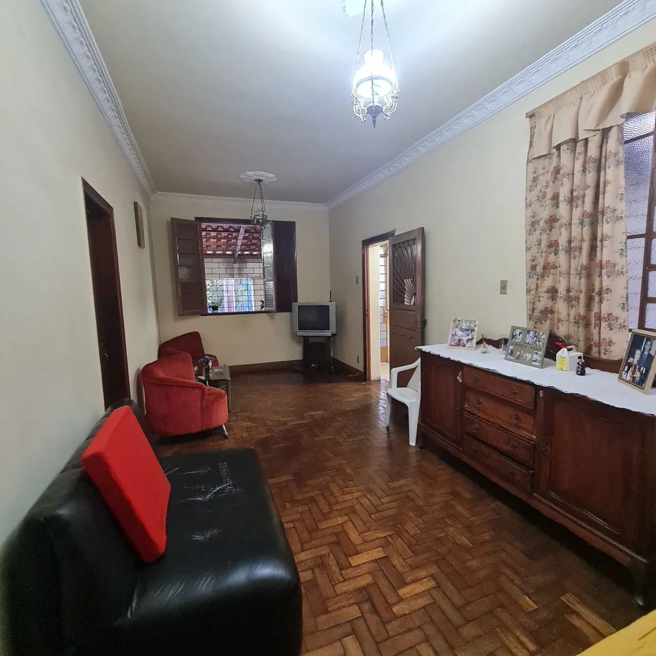 Casa bem localizada bairro Renascença - BH - Foto 2