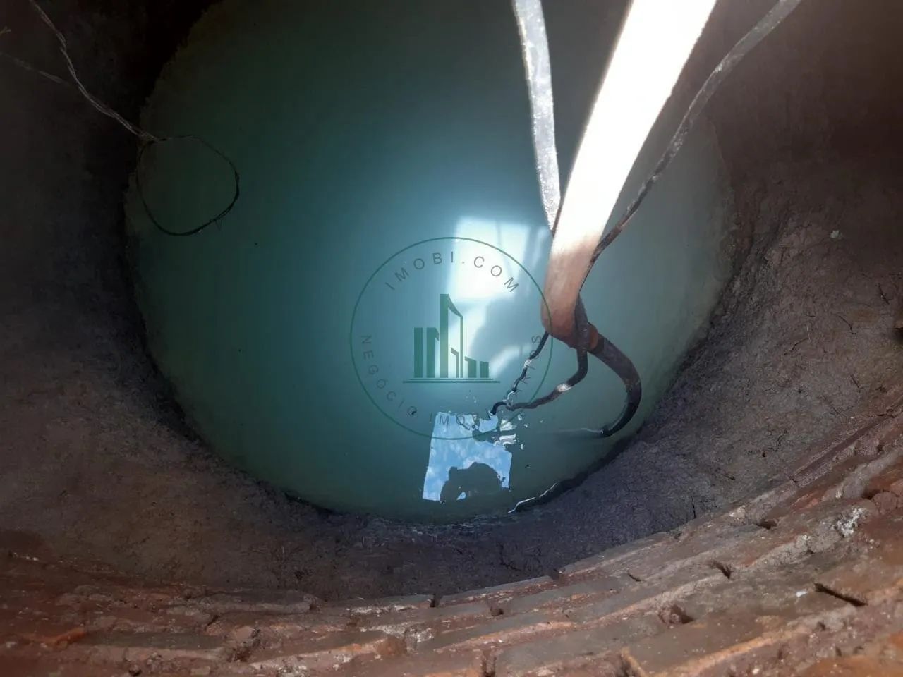 Sobrado amplo em Saltinho com quintal e ótima localizaçã - Foto 2