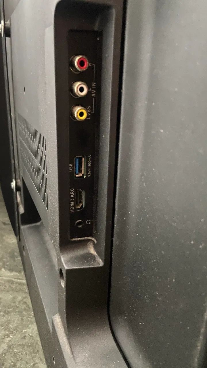 TV PHILIPS 50 polegadas com avaria - Foto 2