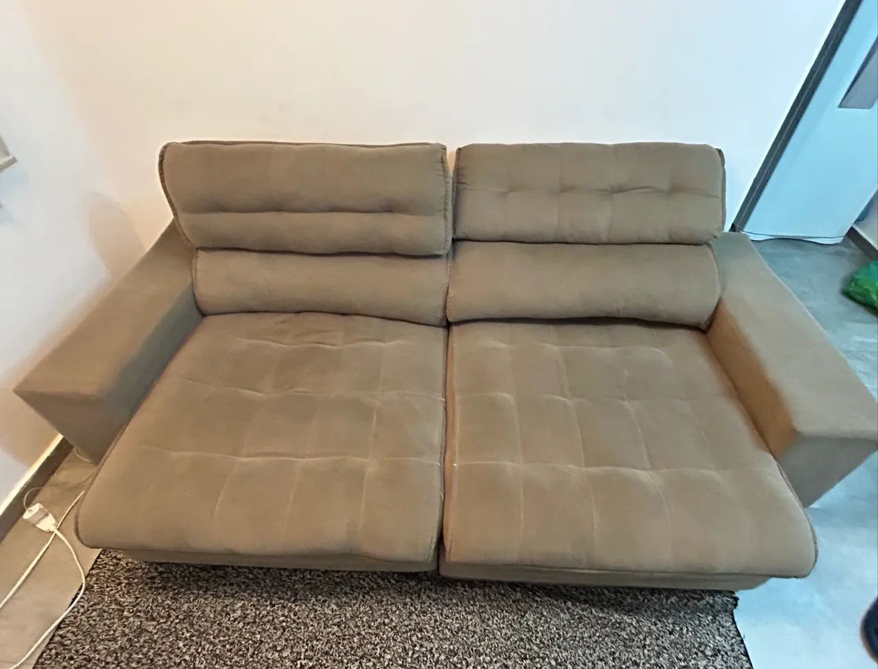 Well-preserved two-seater sofa470064912128419841