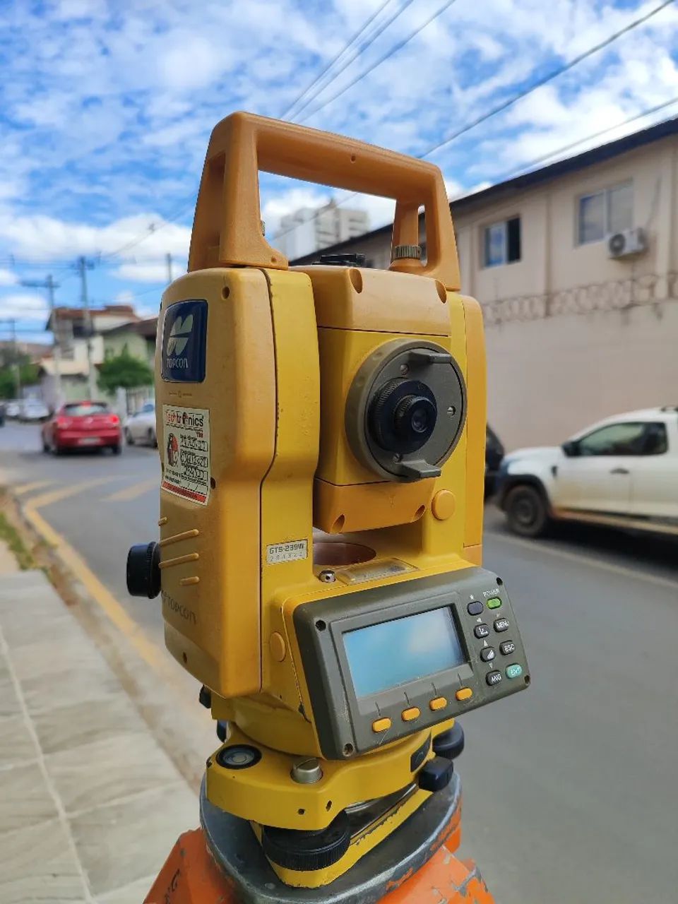 ESTAÇÃO TOTAL_TOPCON GTS-225W