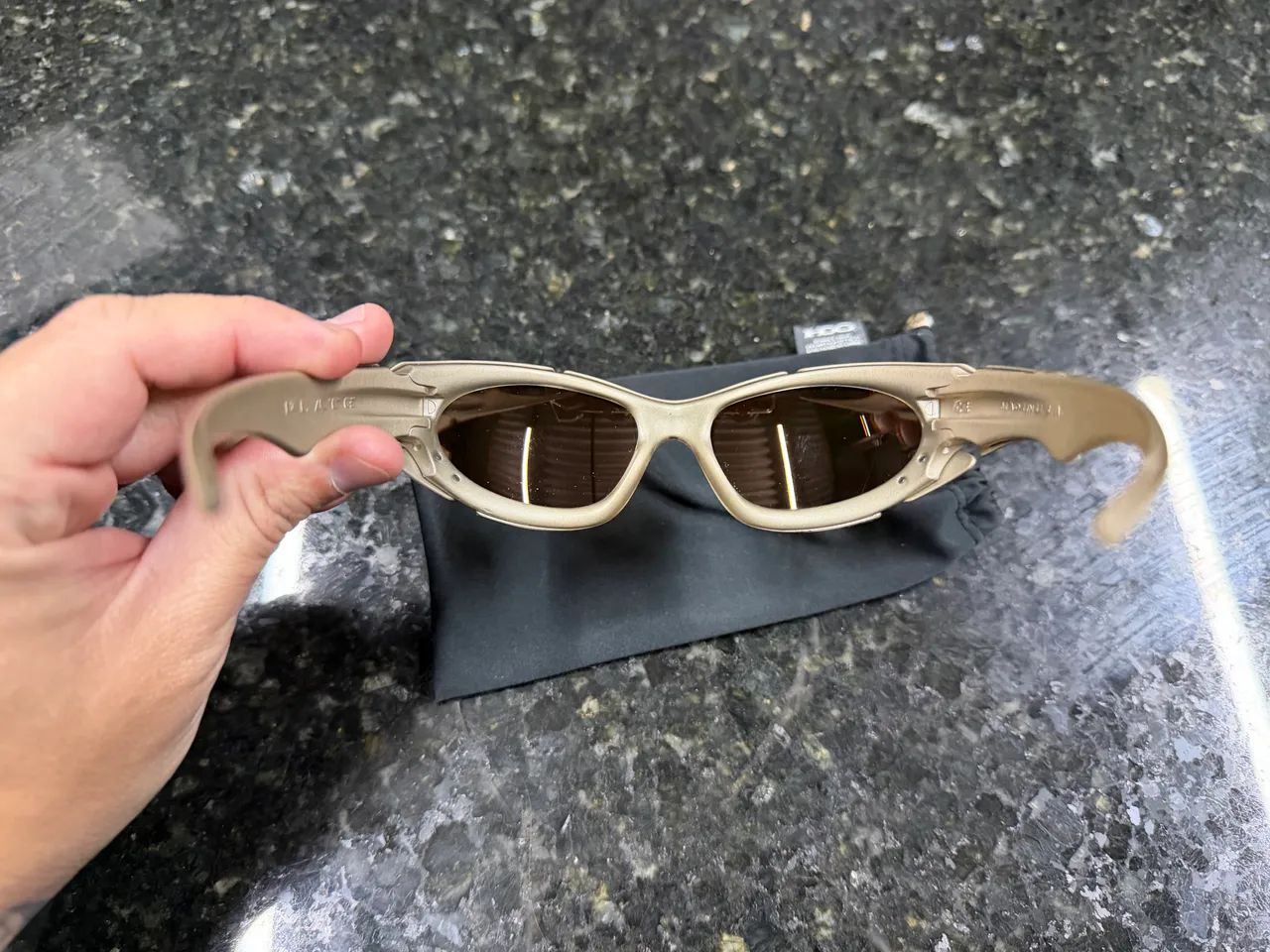 Oakley plate - Foto 3