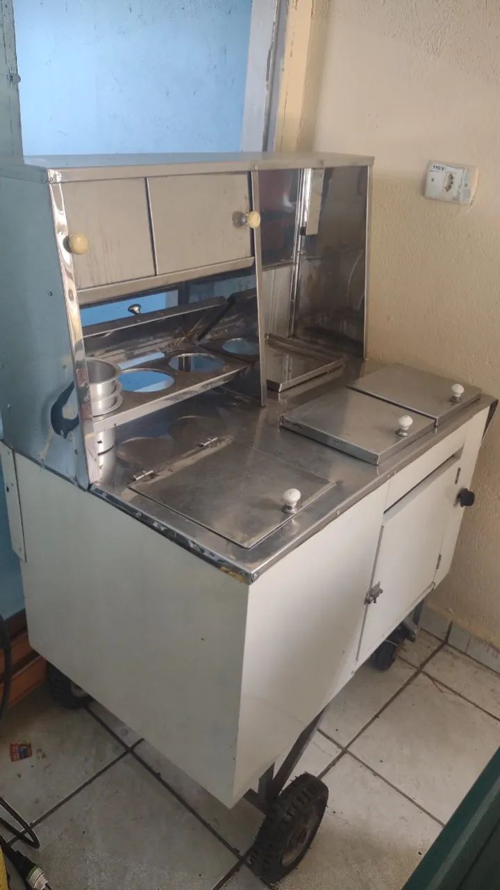 Carrinho de cachorro quente 