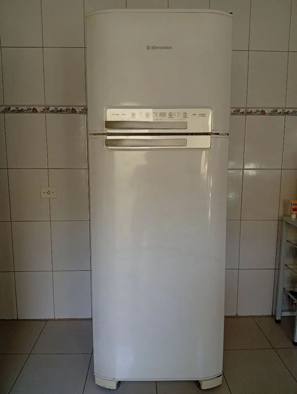 PRATELEIRAS ELECTROLUX DFN50