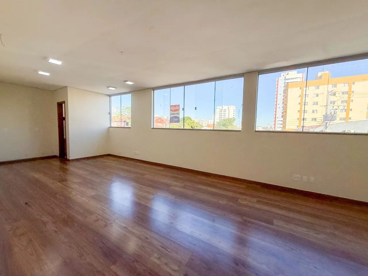 Sala comercial para alugar, 40 m² no Centro de Londrina - Foto 5