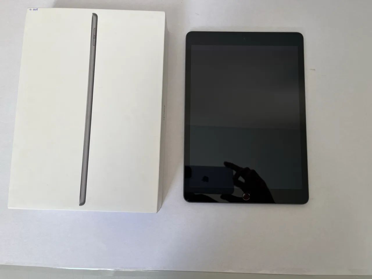 Apple iPad 9ª Geração 64GB Perfeito Estado - OLX Pay - Cinza