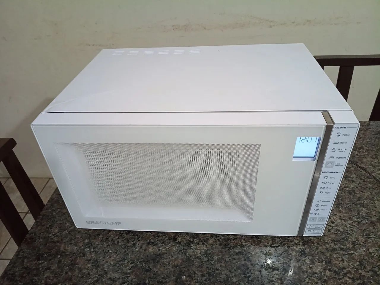 Microondas Brastemp 34L - Foto 2