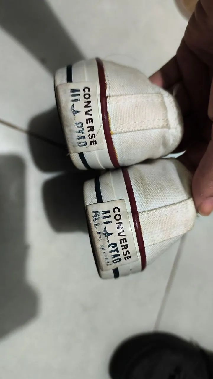 Converse branco tamanho 34 - Foto 2