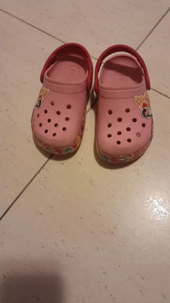 Crocs