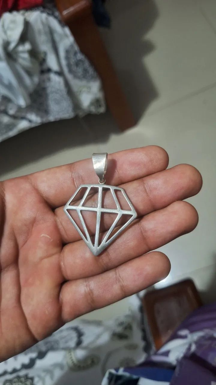 Pingente diamante 