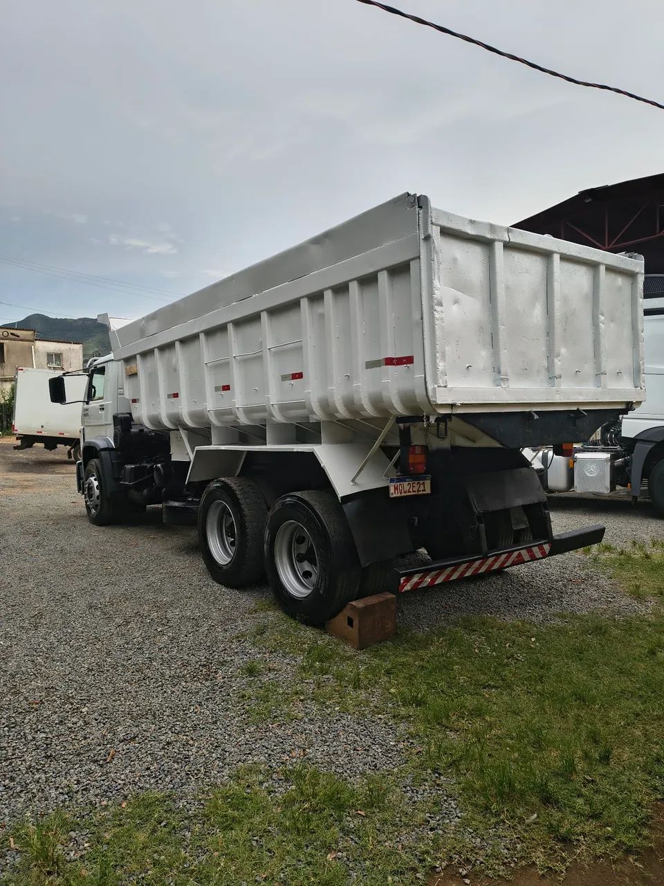 VW 23.250 Ano 2005 Caminhão extruturado  - Foto 5