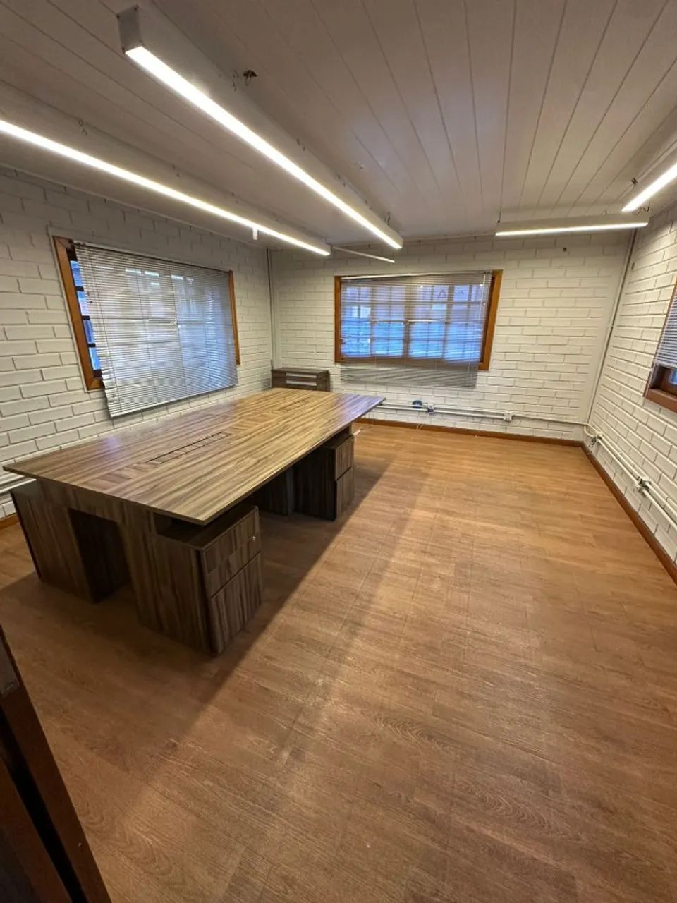  Sala / Casa Comercial Ampla para Aluguel em Barreiros 150 M² - Foto 4
