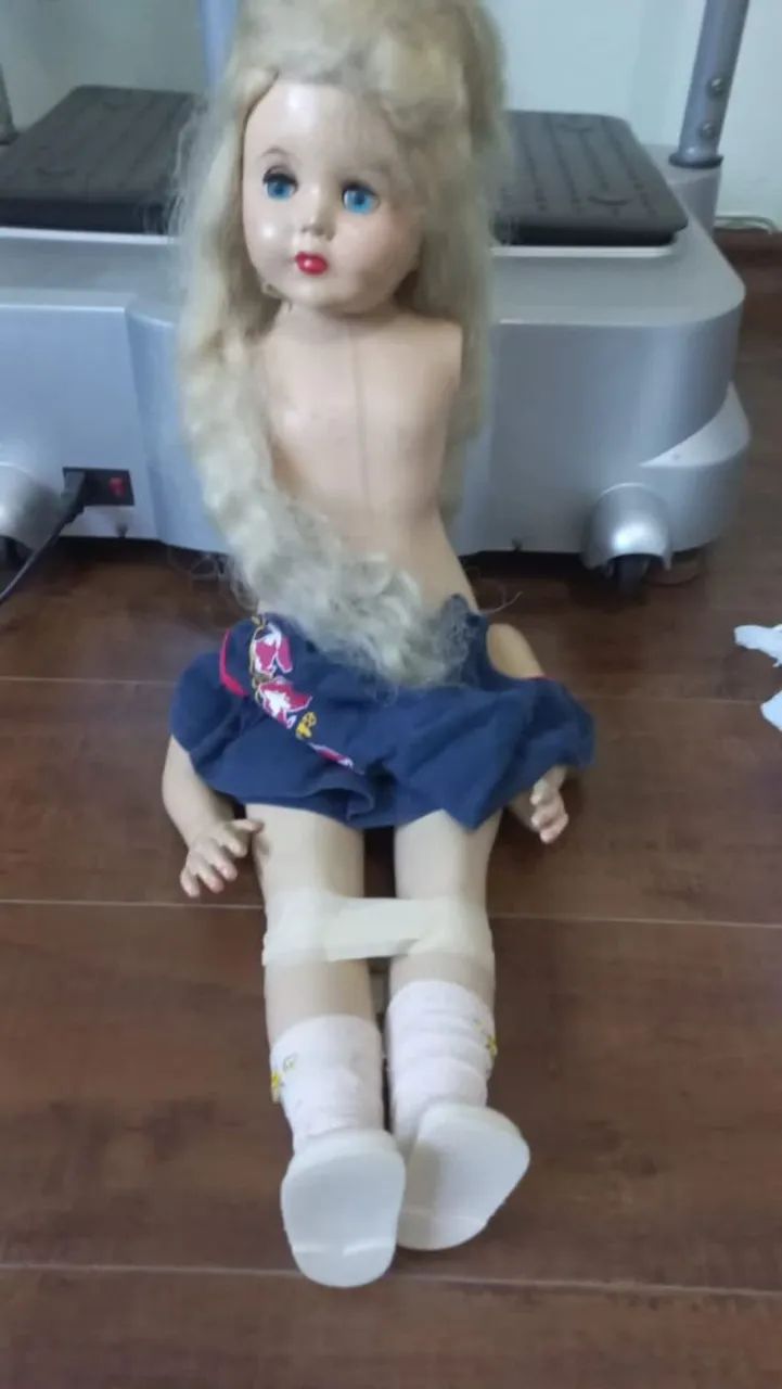 Boneca antiga, mais de 60 anos. - Foto 3