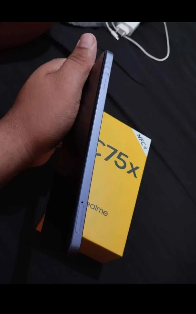 Realme c75x 256 GB 6 GB Ram - Foto 5