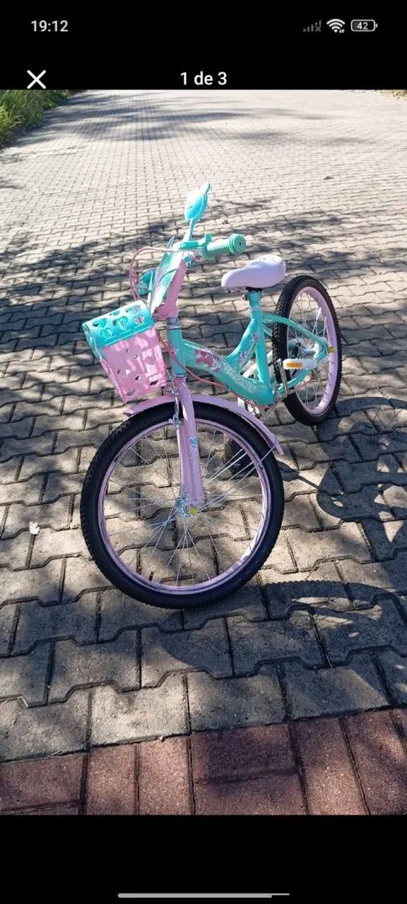 Bicicleta infantil de menina 